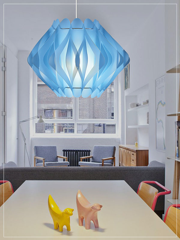 Contemporary Pendant Light Fixture Ravena in a Living Room.